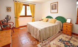 Gezellige rustieke villa op het platteland te koop, met een prachtig uitzicht op de bergen, Estepona Oost - Marbella 6411 