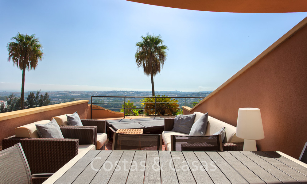 Te koop: Modern luxe appartement in een populair complex in het hart van Nueva Andalucia's Golfvallei - Marbella 6561