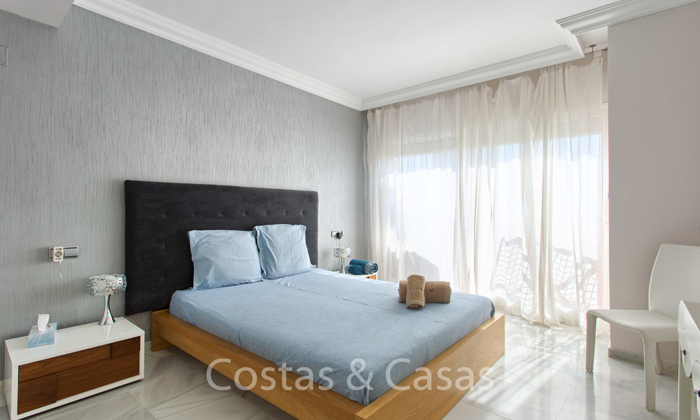 Te koop: Modern luxe appartement in een populair complex in het hart van Nueva Andalucia's Golfvallei - Marbella 6572