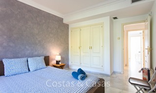 Te koop: Modern luxe appartement in een populair complex in het hart van Nueva Andalucia's Golfvallei - Marbella 6577 
