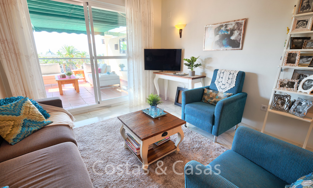 Heerlijk penthouse appartement te koop, op loopafstand van strand en Puerto Banus, Nueva Andalucia - Marbella 6596