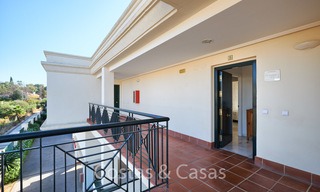 Heerlijk penthouse appartement te koop, op loopafstand van strand en Puerto Banus, Nueva Andalucia - Marbella 6617 