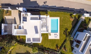 Stijlvolle eigentijdse designer villa's te koop aan de New Golden Mile, Marbella - Estepona 6648 