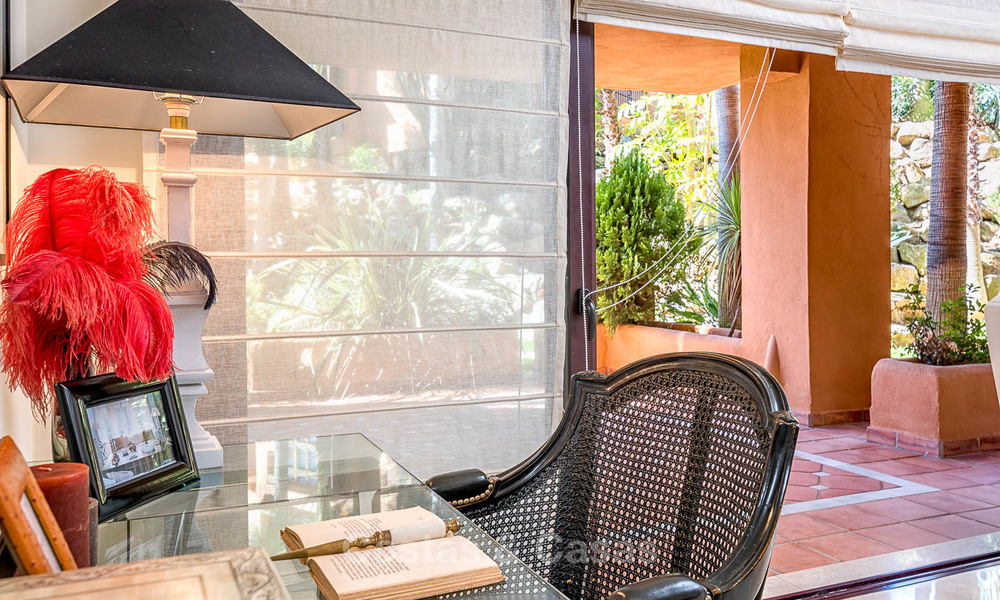 Goed gelegen, stijlvol luxe appartement in een prachtige urbanisatie - Nueva Andalucia, Marbella 6775
