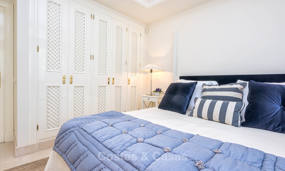 Goed gelegen, stijlvol luxe appartement in een prachtige urbanisatie - Nueva Andalucia, Marbella 6785