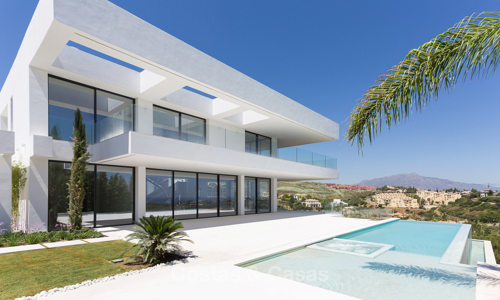 Majestueuze moderne villa met panoramisch zeezicht te koop, front-line golf, Benahavis - Marbella 6863