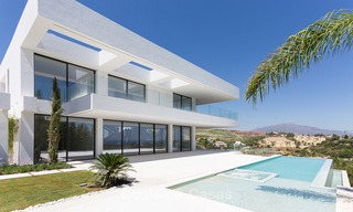 Majestueuze moderne villa met panoramisch zeezicht te koop, front-line golf, Benahavis - Marbella 6863 