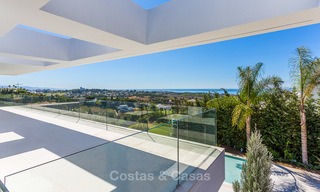 Majestueuze moderne villa met panoramisch zeezicht te koop, front-line golf, Benahavis - Marbella 6853 