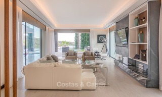 Weelderige nieuwbouw designer villa te koop in een exclusieve urbanisatie, Benahavis - Marbella 6926 