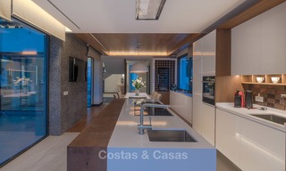 Weelderige nieuwbouw designer villa te koop in een exclusieve urbanisatie, Benahavis - Marbella 6932 