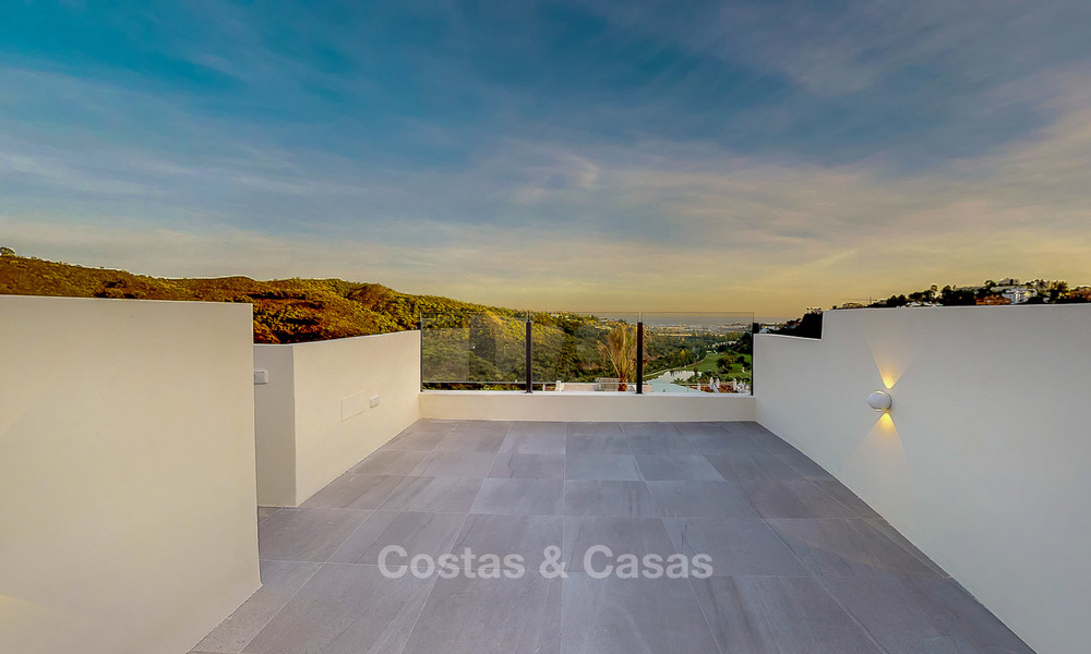 Weelderige nieuwbouw designer villa te koop in een exclusieve urbanisatie, Benahavis - Marbella 6946