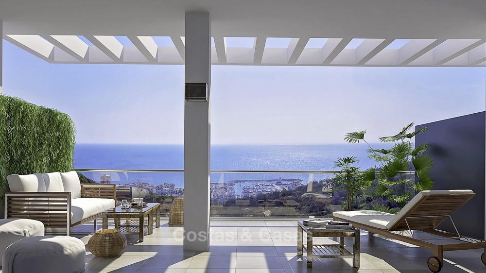Aantrekkelijke nieuwe appartementen met uitzicht op zee en golf te koop, op loopafstand van het strand, Manilva - Costa del Sol 11136