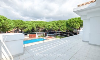 Ruime nieuwbouw villa van topkwaliteit te koop, instapklaar, Marbella East 7173 