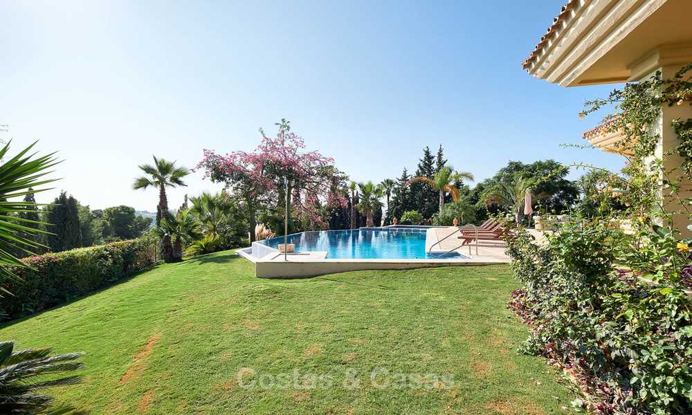 Prachtige rustieke luxe villa met adembenemend uitzicht op zee en de bergen - Golf Valley, Nueva Andalucia, Marbella 7234