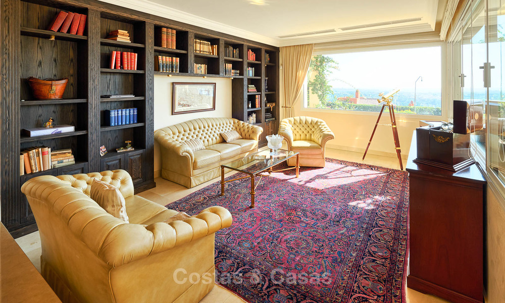 Prachtige rustieke luxe villa met adembenemend uitzicht op zee en de bergen - Golf Valley, Nueva Andalucia, Marbella 7250