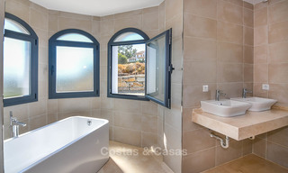 Koopje! Gerenoveerde villa in Andalusische stijl te koop, met prachtig uitzicht op de bergen, Nueva Andalucia, Marbella 7578 