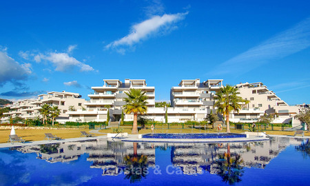 Ruim, licht en modern luxe penthouse te koop met golf- en zeezicht in Marbella - Benahavis 7726