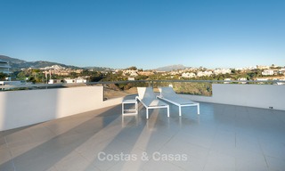 Ruim, licht en modern luxe penthouse te koop met golf- en zeezicht in Marbella - Benahavis 7724 
