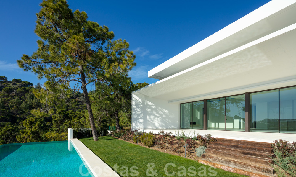 Nieuwe eigentijdse luxe villa's met zeezicht te koop, in een exclusieve urbanisatie in Benahavis - Marbella 21653