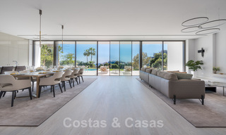 Nieuwe eigentijdse luxe villa's met zeezicht te koop, in een exclusieve urbanisatie in Benahavis - Marbella 37231 