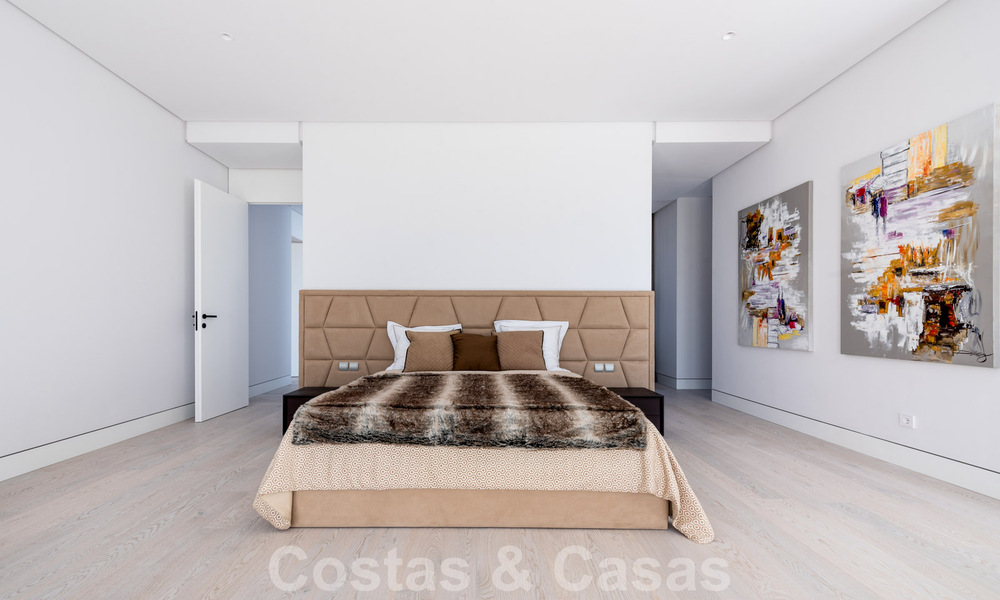 Nieuwe eigentijdse luxe villa's met zeezicht te koop, in een exclusieve urbanisatie in Benahavis - Marbella 37242