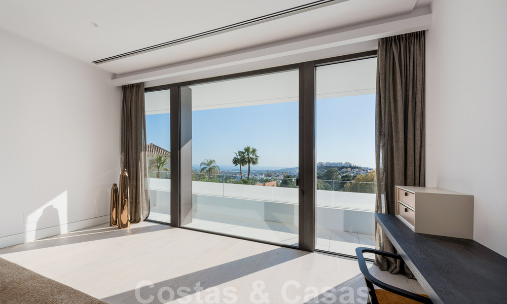 Nieuwe eigentijdse luxe villa's met zeezicht te koop, in een exclusieve urbanisatie in Benahavis - Marbella 37245