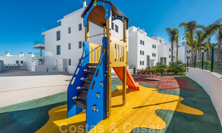 Nieuwe moderne frontline golf appartementen met uitzicht op zee te koop in een luxe resort in Mijas, Costa del Sol. Instapklaar! Laatste penthouses! 39698 
