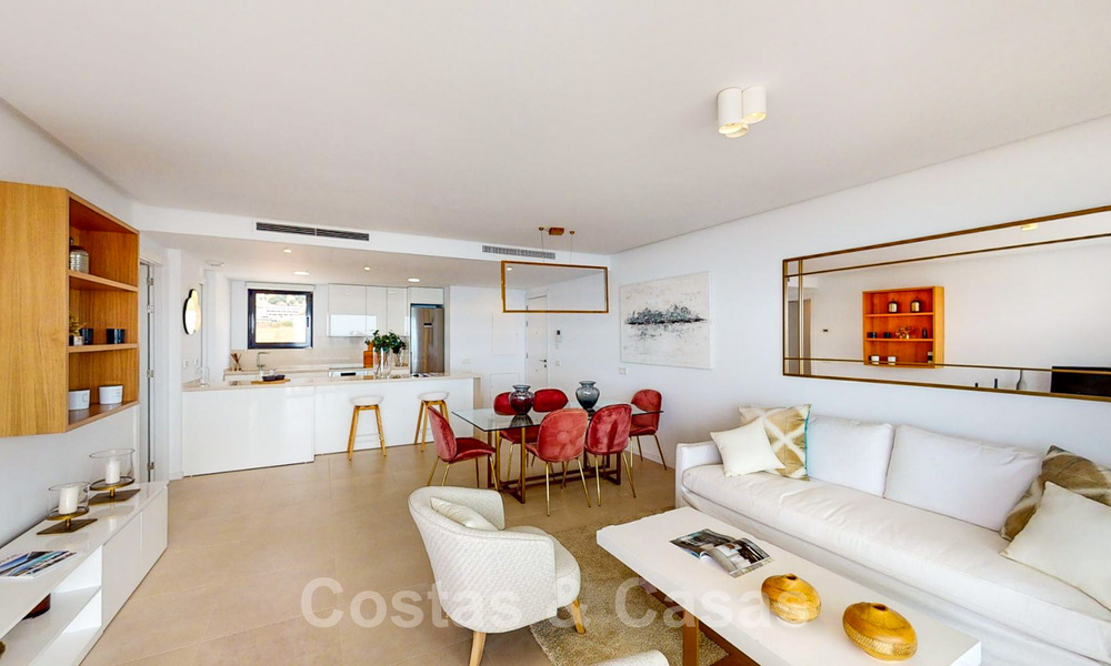 Nieuwe avant-gardistische appartementen te koop, op loopafstand van het strand en voorzieningen, Fuengirola, Costa del Sol. Instapklaar. 32973