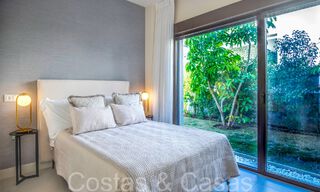 Luxueuze eerstelijns strandvilla te koop in een nieuw, exclusief complex, New Golden Mile, Marbella - Estepona 69824 