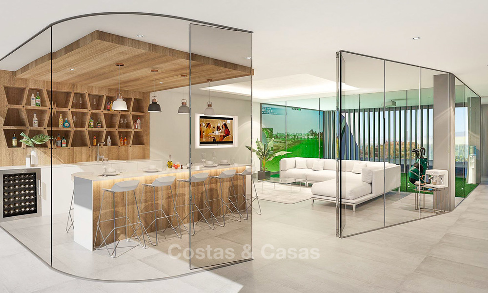 Moderne gerenoveerde appartementen te koop, op loopafstand van het strand en voorzieningen, Fuengirola - Costa del Sol 8001