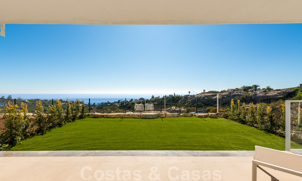 Stijlvolle moderne appartementen met adembenemend uitzicht op zee te koop, Manilva, Costa del Sol 23762