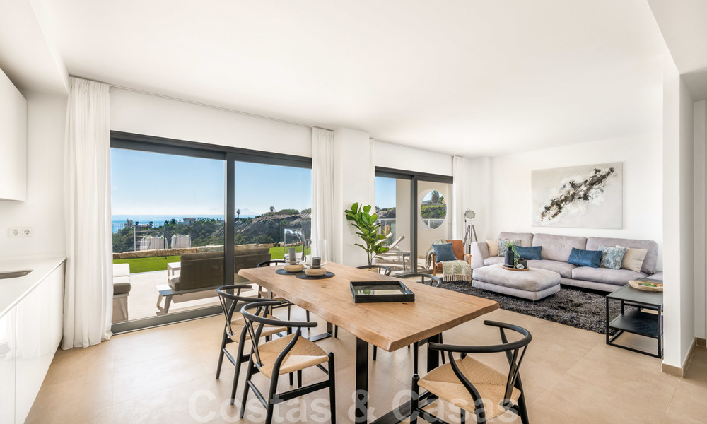 Stijlvolle moderne appartementen met adembenemend uitzicht op zee te koop, Manilva, Costa del Sol 23765