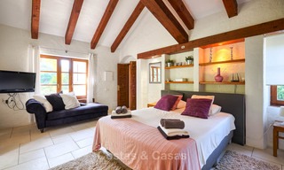 Ruime villa in landelijke stijl in een unieke natuurlijke omgeving te koop, Casares, Costa del Sol 8095 