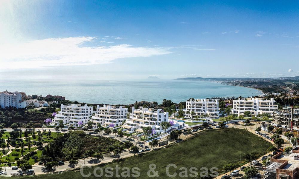 Elegante en ruime nieuwe appartementen te koop, op loopafstand van strand en voorzieningen, met zeezicht, Estepona 31372