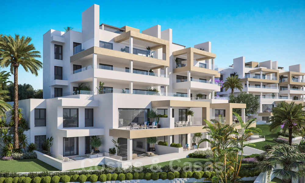 Elegante en ruime nieuwe appartementen te koop, op loopafstand van strand en voorzieningen, met zeezicht, Estepona 31387