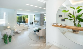 Prachtige gerenoveerde luxe villa te koop in Nueva Andalucia's Golf Valley - Marbella 8155 