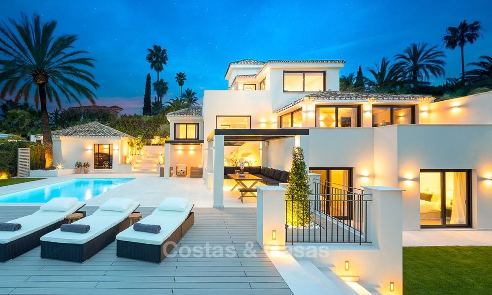 Heerlijke gerenoveerde luxe villa met zeezicht te koop, in Nueva Andalucía´s Golf Valley, Marbella 8223