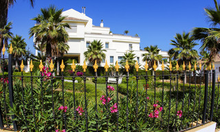 Beachfront luxe appartementen te koop op de Golden Mile, Marbella, op loopafstand van Puerto Banus 22347 
