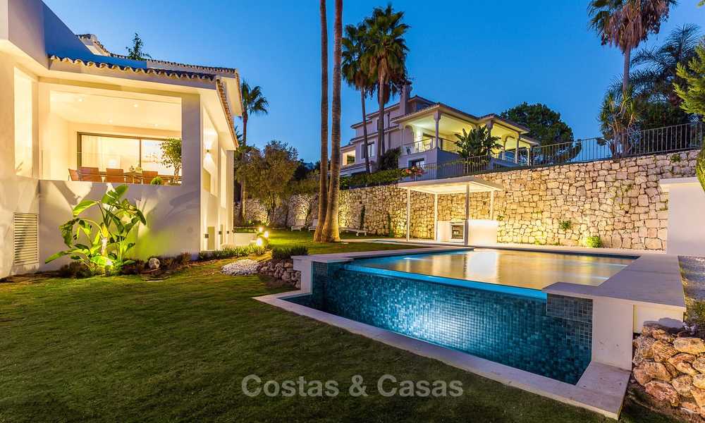 Instapklaar! Volledig gerenoveerde villa in Andalusische stijl te koop, Golf Valley, Nueva Andalucía, Marbella 8404