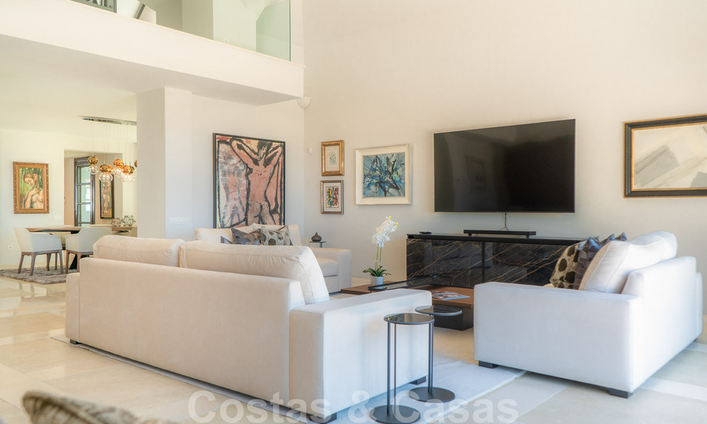 Luxueuze villa in traditionele stijl met prachtig uitzicht op zee te koop, Benahavis - Marbella 37118