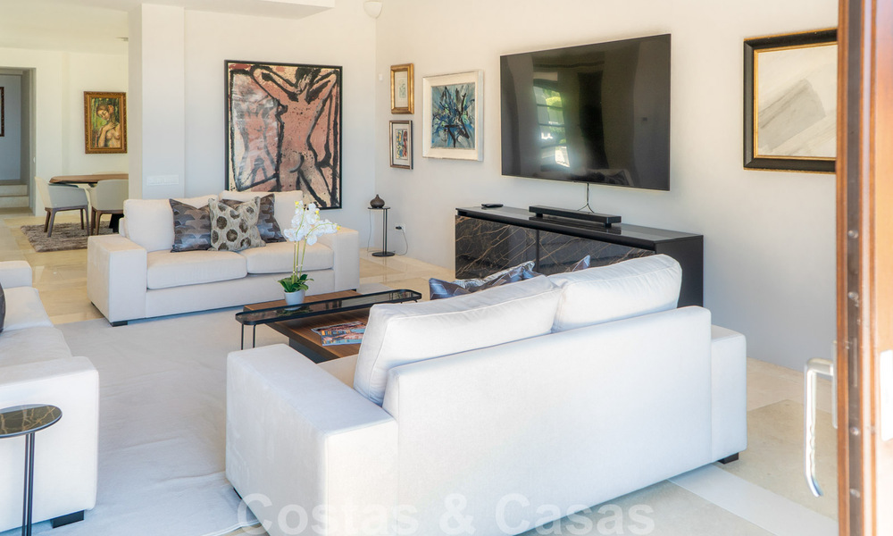 Luxueuze villa in traditionele stijl met prachtig uitzicht op zee te koop, Benahavis - Marbella 37120