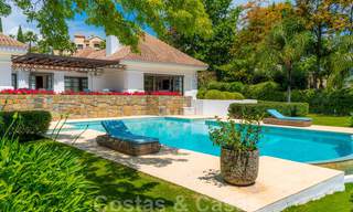 Luxueuze villa in traditionele stijl met prachtig uitzicht op zee te koop, Benahavis - Marbella 37149 
