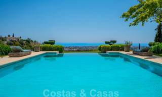 Luxueuze villa in traditionele stijl met prachtig uitzicht op zee te koop, Benahavis - Marbella 37151 