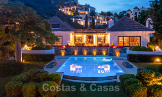 Luxueuze villa in traditionele stijl met prachtig uitzicht op zee te koop, Benahavis - Marbella 37157 