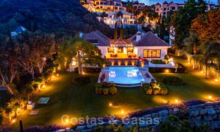 Luxueuze villa in traditionele stijl met prachtig uitzicht op zee te koop, Benahavis - Marbella 37159 