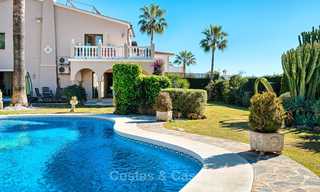 Gezellige en luxe traditionele villa met zeezicht te koop, met separaat gastenverblijf, instapklaar - Elviria, Marbella 8809 
