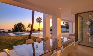 Oogstrelende luxe moderne designer villa met zeezicht te koop in de exclusieve wijk Sierra Blanca - Golden Mile, Marbella 8952 