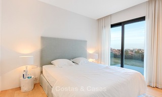 Dringende verkoop! Oogstrelende moderne luxe villa met golf- en zeezicht te koop, instapklaar - Benahavis, Marbella 9335 