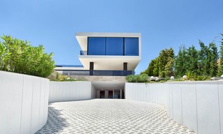 Unieke, moderne luxe villa in de Golf Vallei van Nueva Andalucía, Marbella 9275 