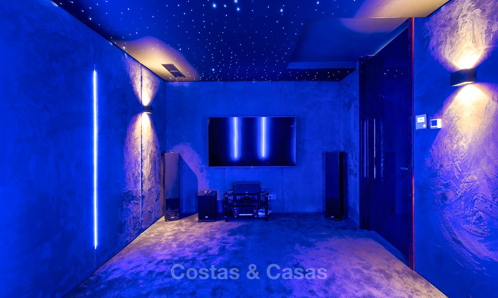 Unieke, moderne luxe villa in de Golf Vallei van Nueva Andalucía, Marbella 9280